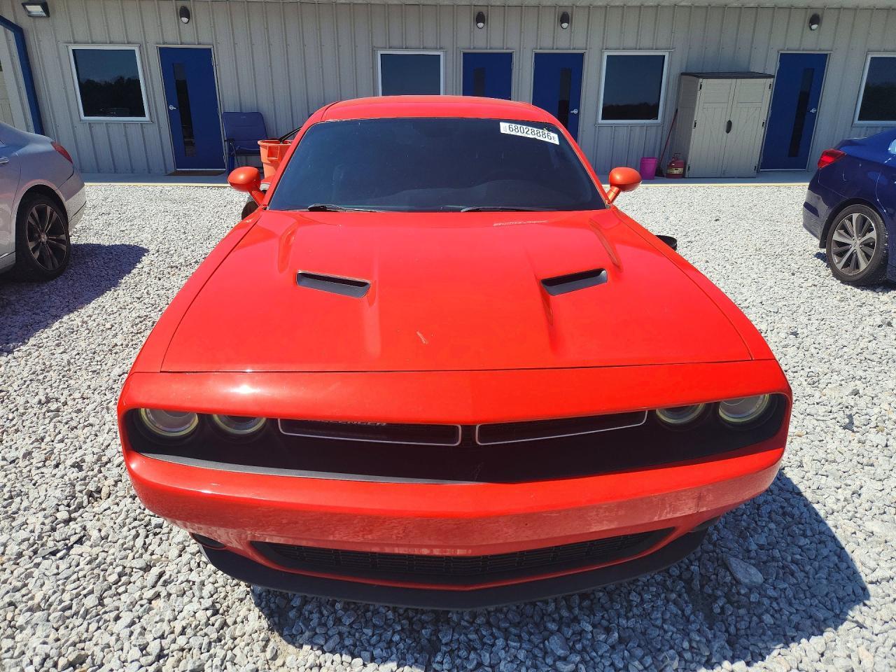 2017 Dodge Challenger Sxt - zdjęcie 5