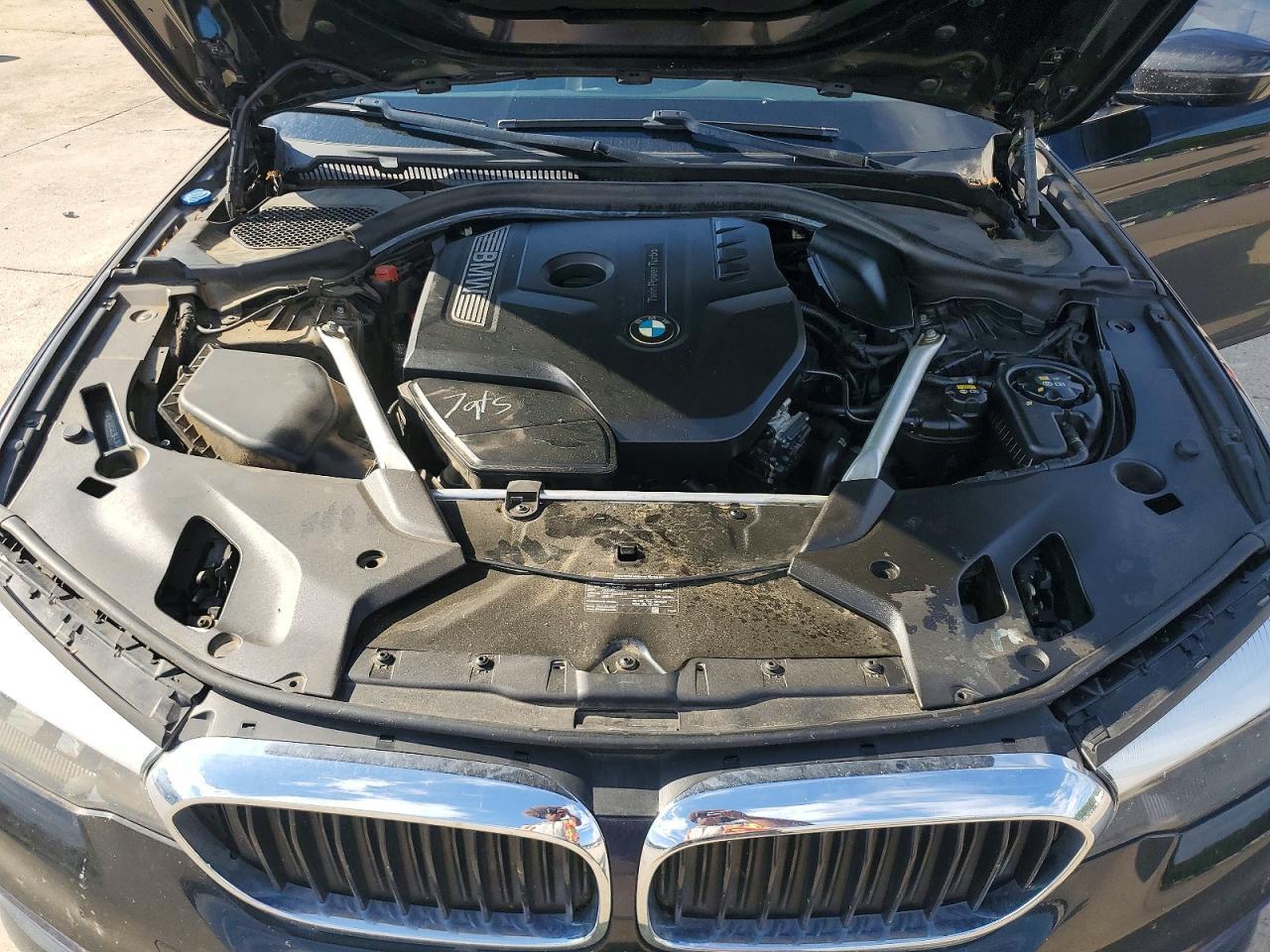 2018 BMW 530 I - zdjęcie 11