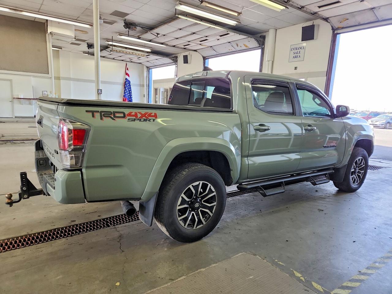 2022 Toyota Tacoma Trd Sport - zdjęcie 3