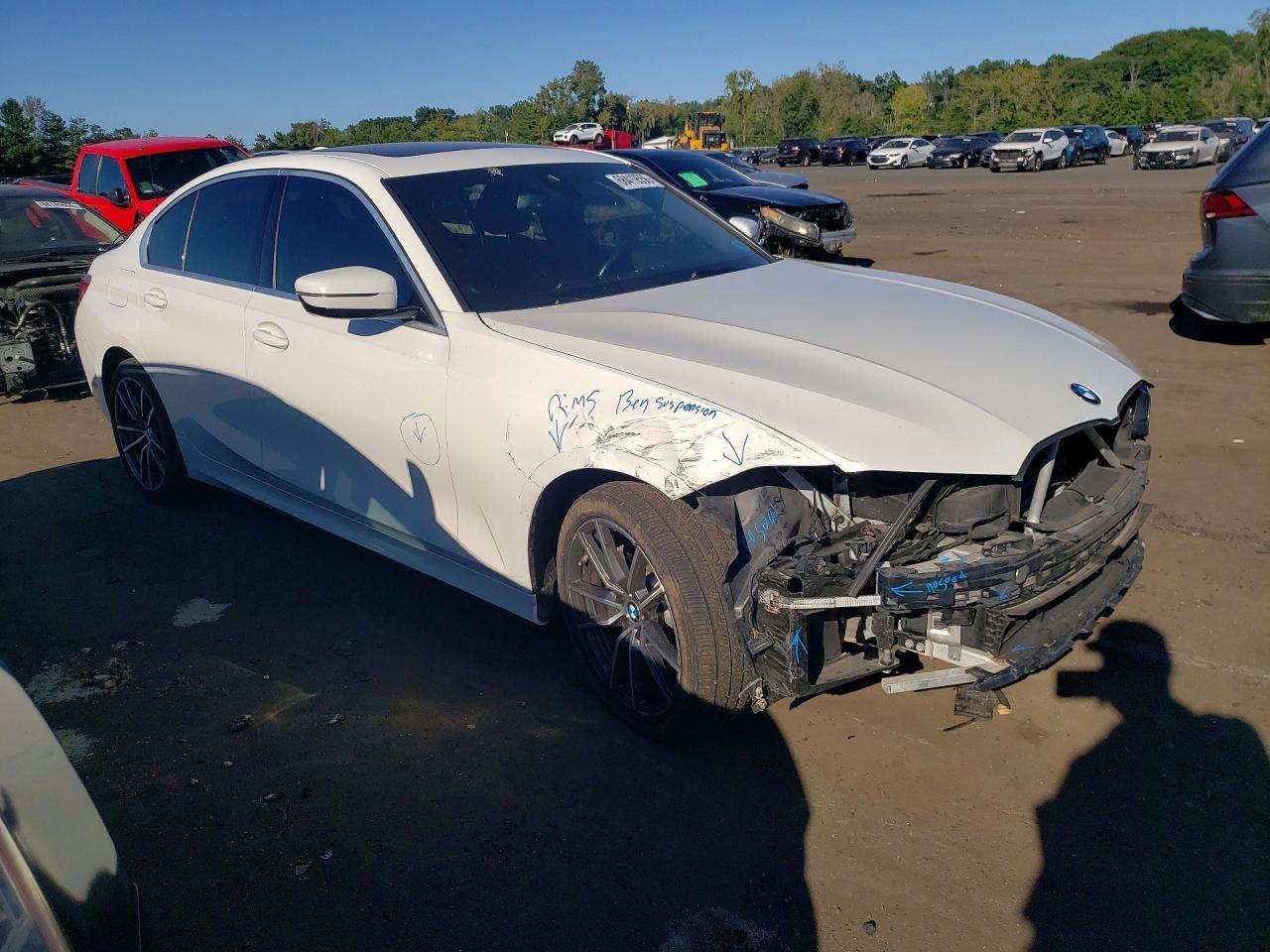 2020 BMW Seria 3 330i - zdjęcie 4