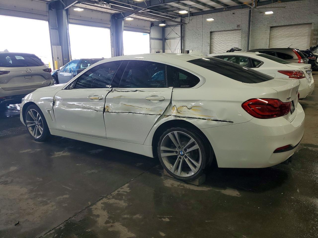 2019 BMW Seria 4 430i - zdjęcie 2