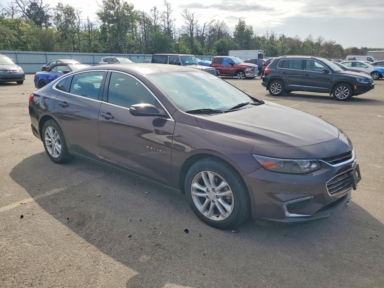 2016 Chevrolet Malibu Lt - zdjęcie 4