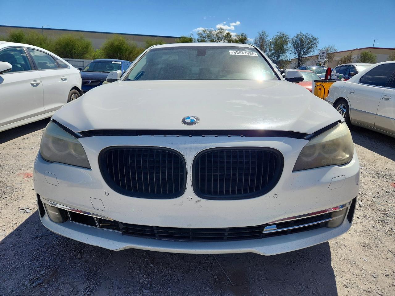 2013 BMW 750 Li - zdjęcie 5