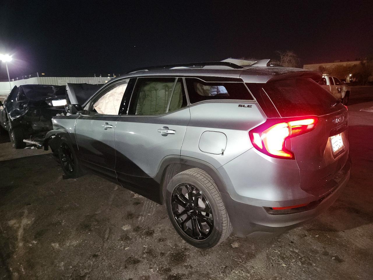 2020 GMC Terrain Sle - zdjęcie 2