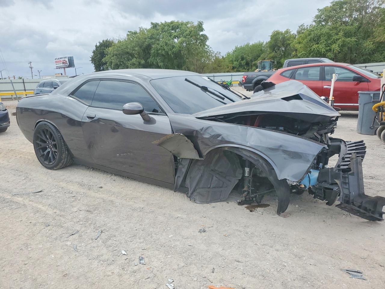 2015 Dodge Challenger Sxt - zdjęcie 4