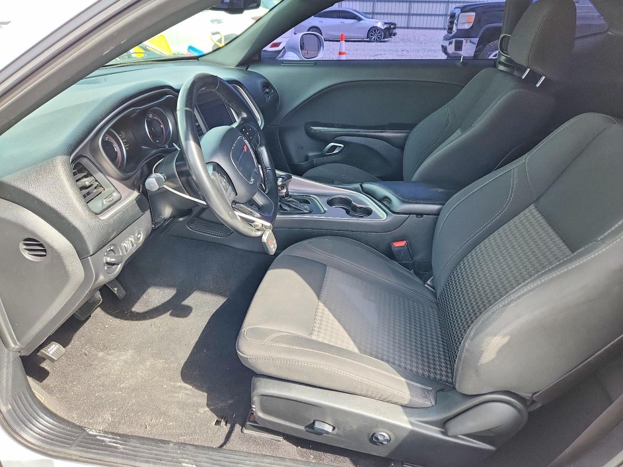 2019 Dodge Challenger Sxt - zdjęcie 7