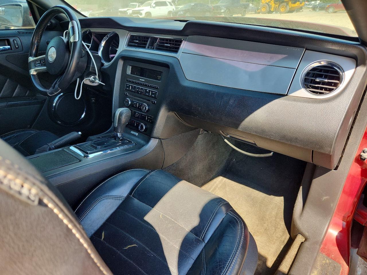 2014 Ford Mustang - zdjęcie 8