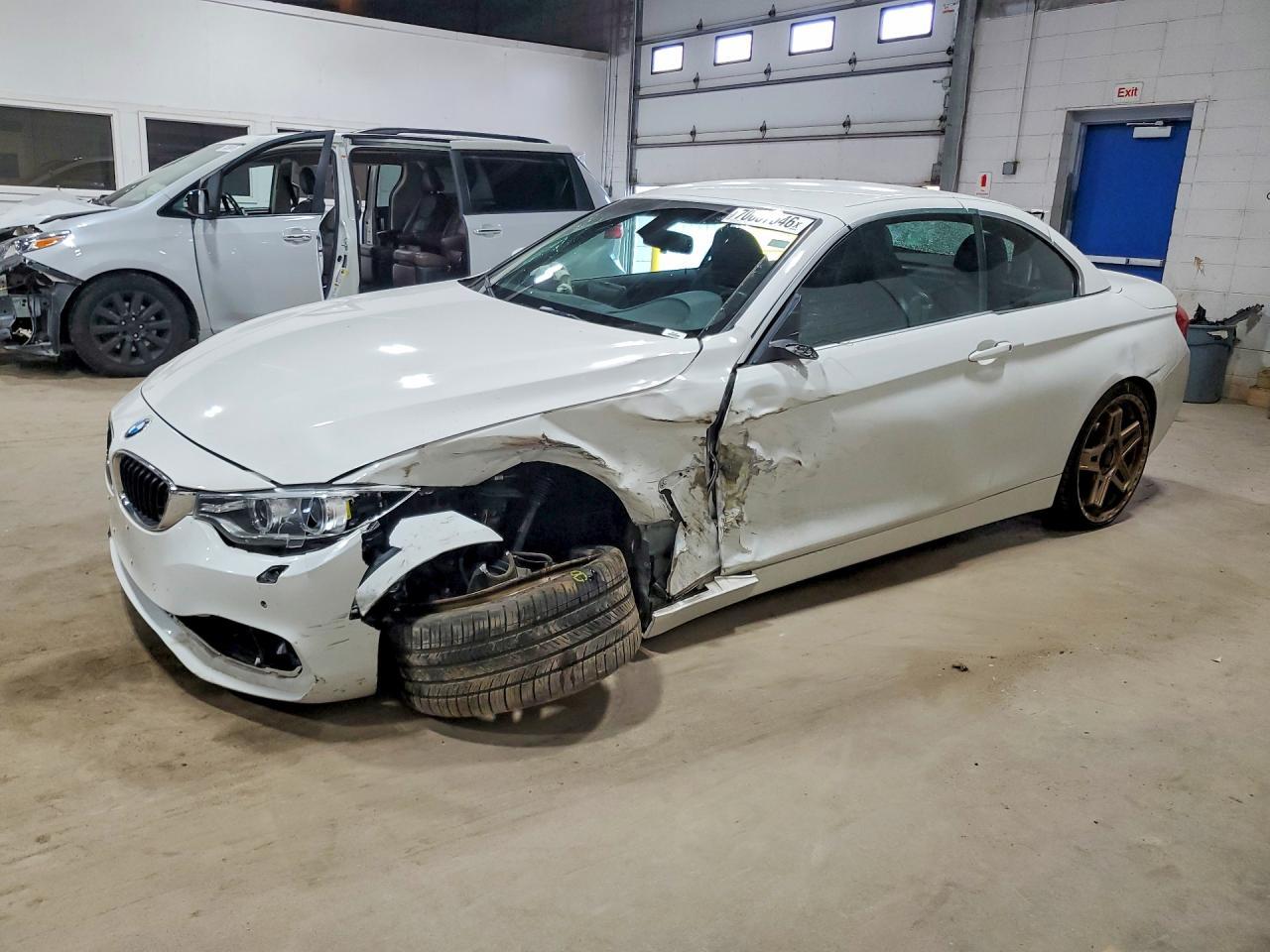 2016 BMW Seria 4 Cabrio 435i - zdjęcie główne