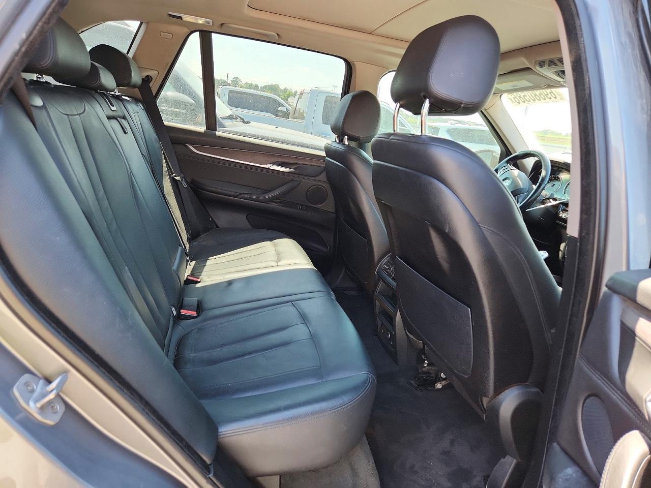 2014 BMW X5 xDrive35I - zdjęcie 10
