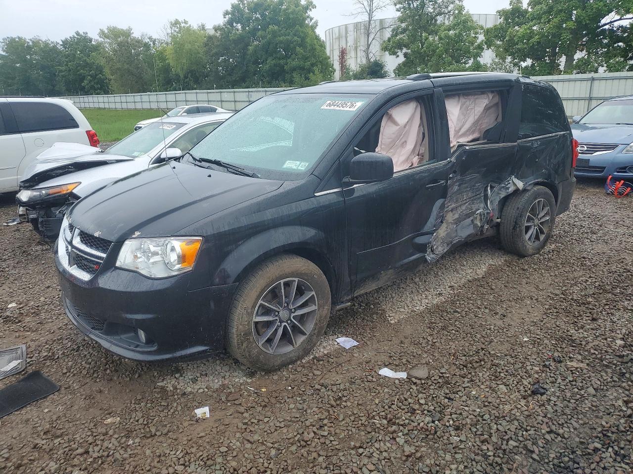 2017 Dodge Grand Caravan Sxt - zdjęcie główne