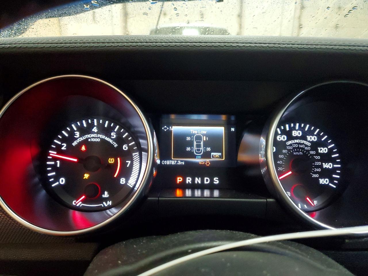 2019 Ford Mustang - zdjęcie 9