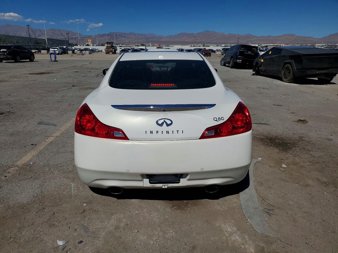 2014 Infiniti Q60 Coupe Journey - zdjęcie 6