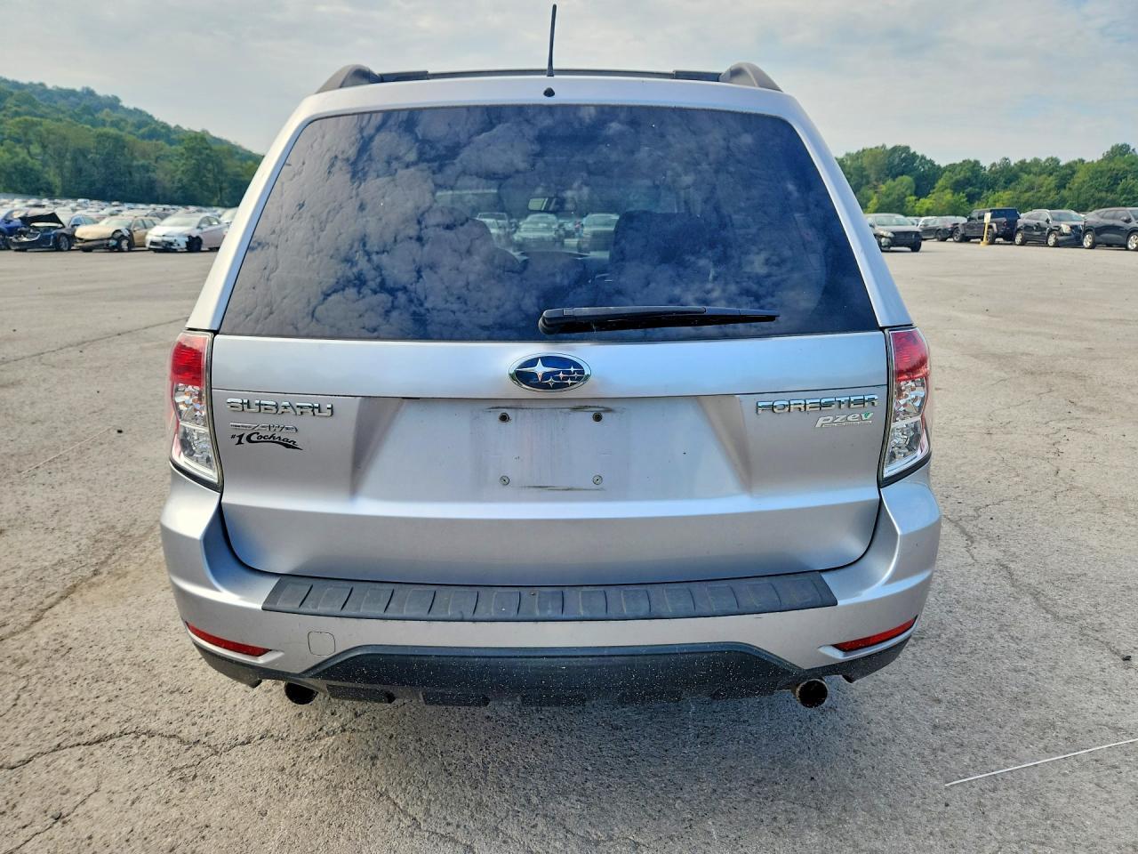 2013 Subaru Forester Limited - zdjęcie 6