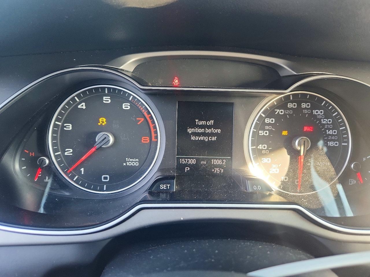 2015 Audi A4 Premium - zdjęcie 9