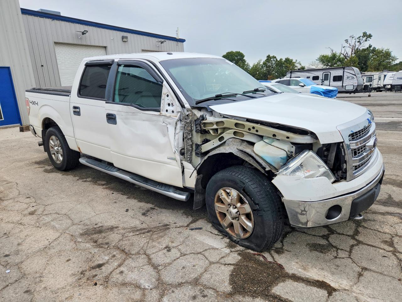 2013 Ford F150 Supercrew - zdjęcie 4