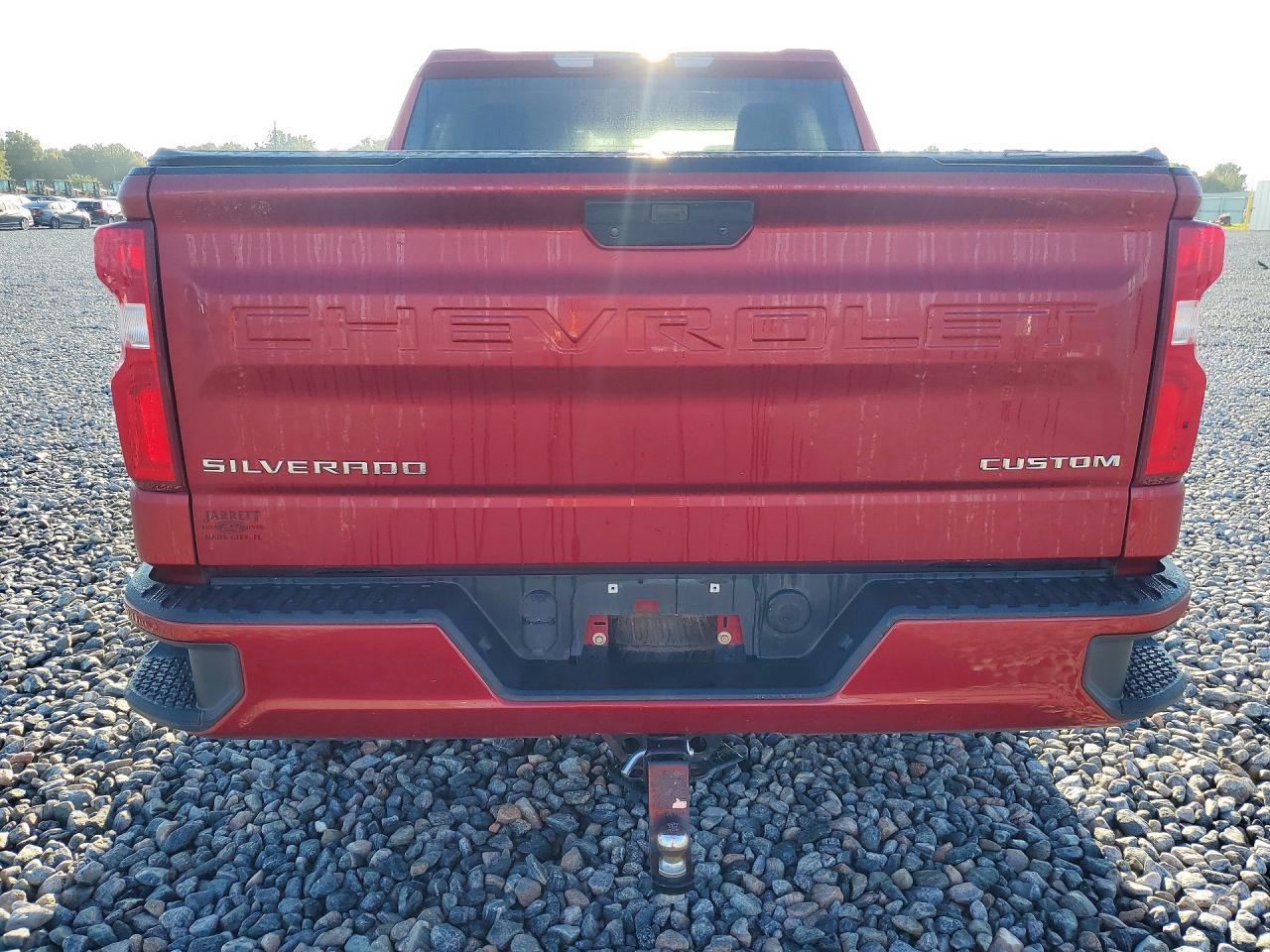 2020 Chevrolet Silverado K1500 Custom - zdjęcie 6