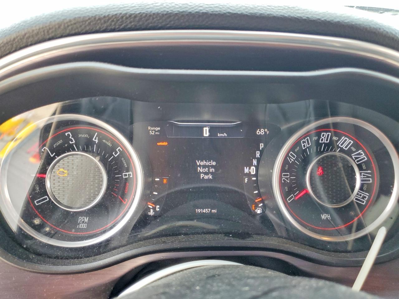 2015 Dodge Challenger Sxt - zdjęcie 9