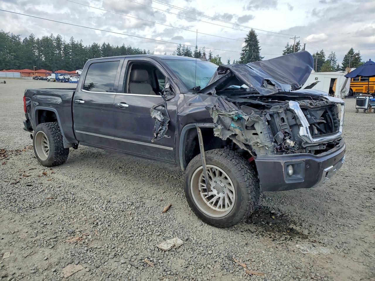 2015 GMC Sierra K1500 Denali - zdjęcie 4