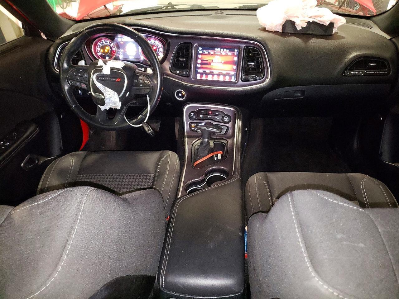 2015 Dodge Challenger Sxt - zdjęcie 8