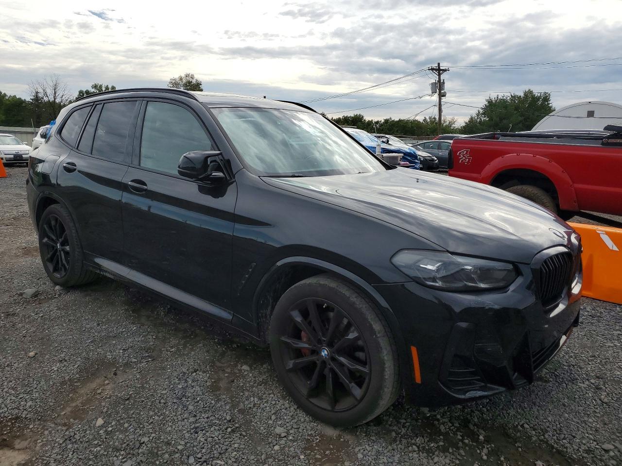 2024 BMW X3 M40I - zdjęcie 4