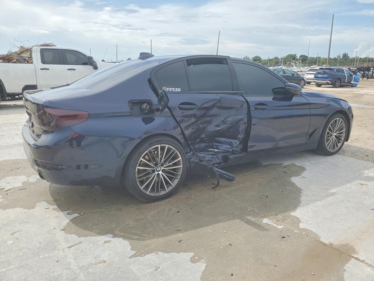 2017 BMW 530 I - zdjęcie 3