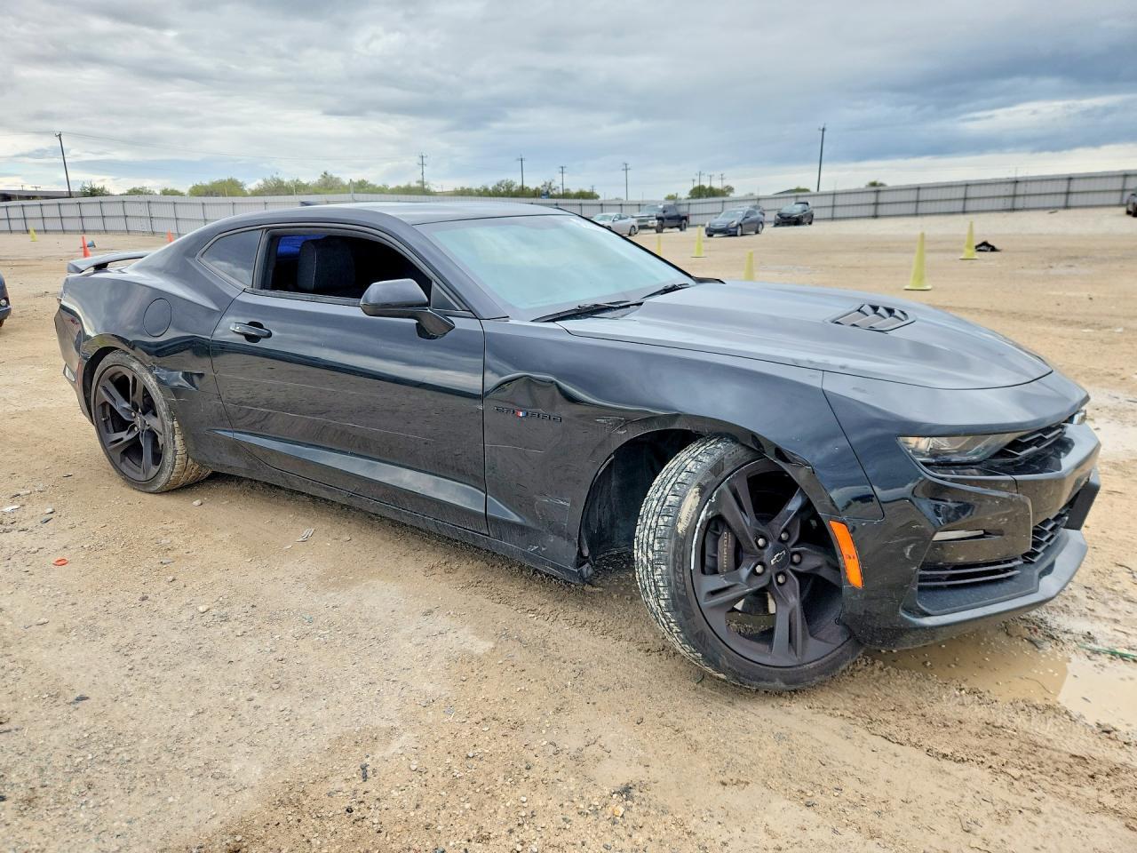 2022 Chevrolet Camaro Lt1 - zdjęcie 4