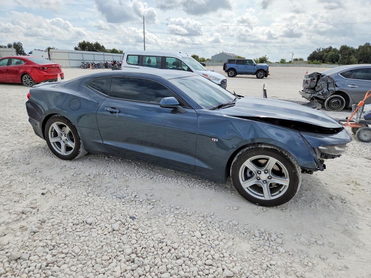 2020 Chevrolet Camaro Lt - zdjęcie 4