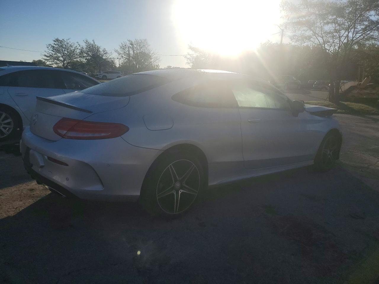 2017 Mercedes-Benz C 300 4Matic - zdjęcie 3