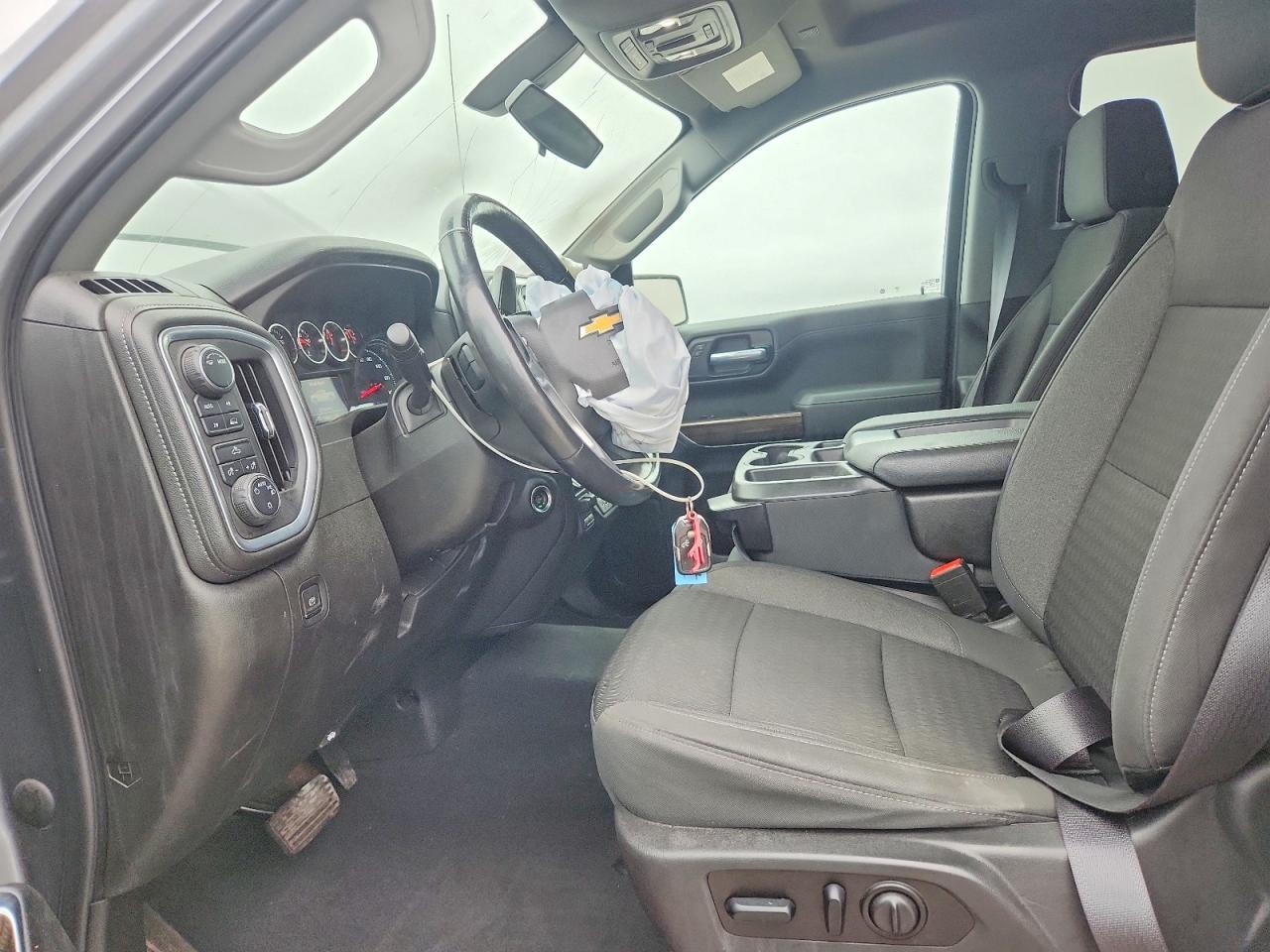 2021 Chevrolet Silverado K1500 Lt - zdjęcie 7