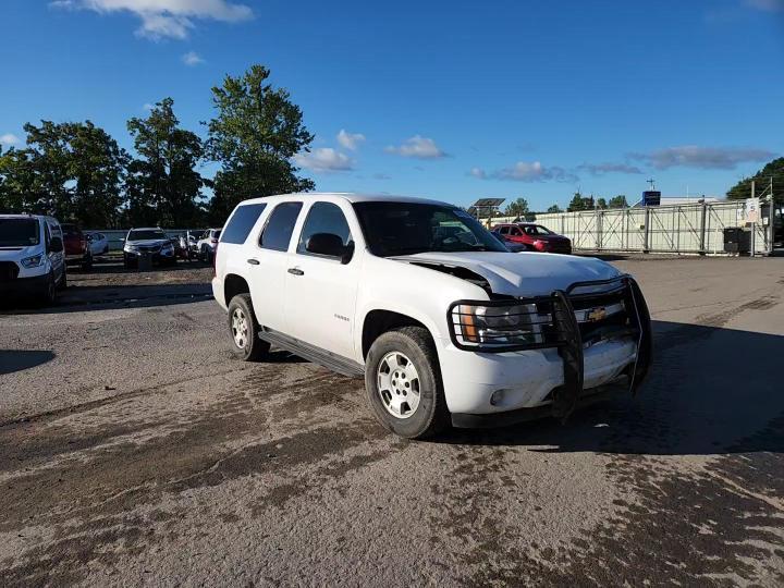 2014 Chevrolet Tahoe Special - zdjęcie 14