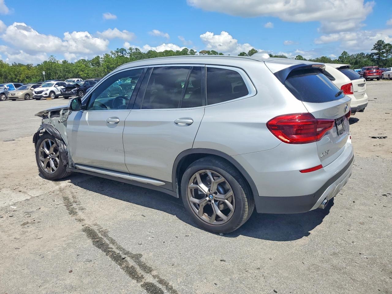 2021 BMW X3 Sdrive30I - zdjęcie 2