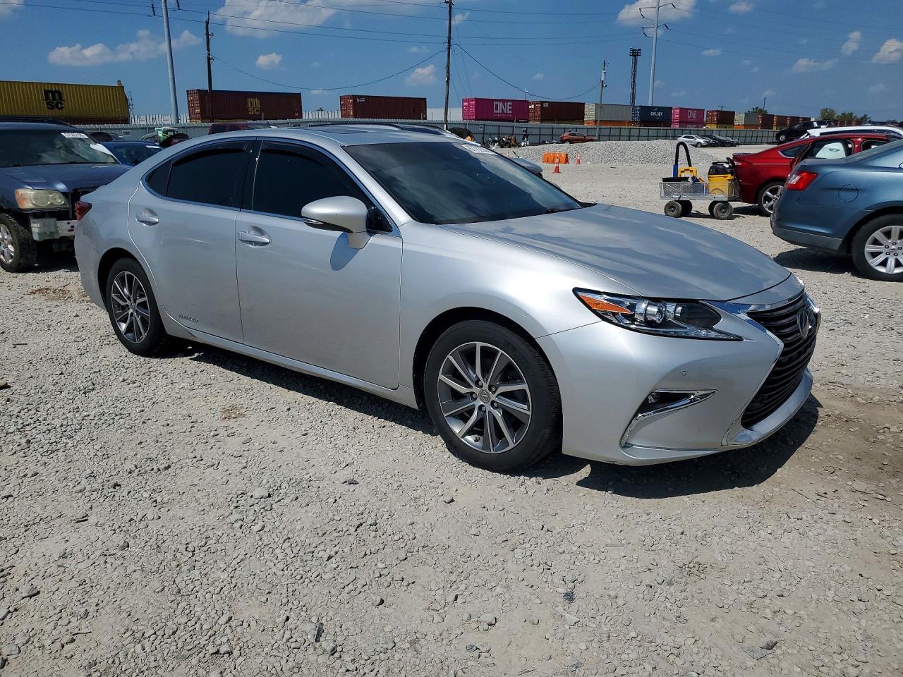 2017 Lexus Es 300H - zdjęcie 4