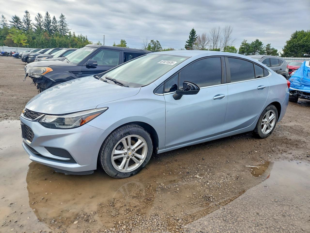 2017 Chevrolet Cruze Lt - zdjęcie główne