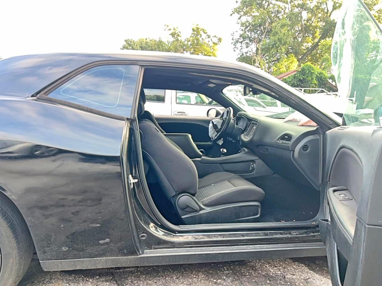 2019 Dodge Challenger Sxt - zdjęcie 5