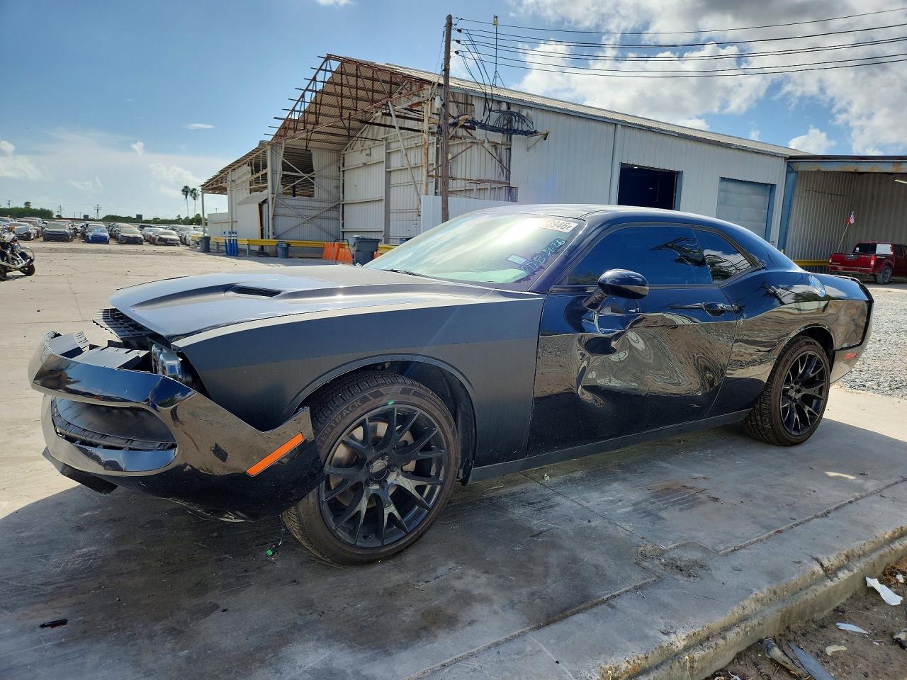 2017 Dodge Challenger - zdjęcie główne