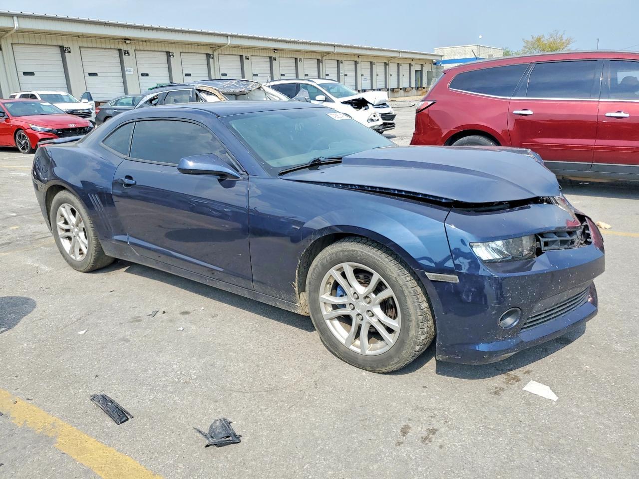 2015 Chevrolet Camaro Ls - zdjęcie 4