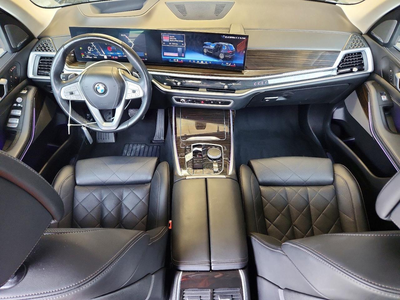 2024 BMW X7 xDrive40I - zdjęcie 8