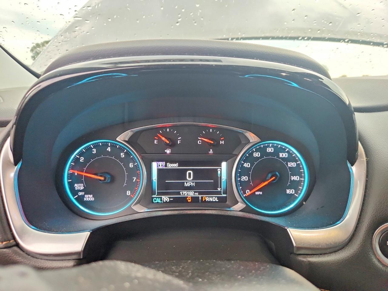 2018 Chevrolet Traverse Lt - zdjęcie 9