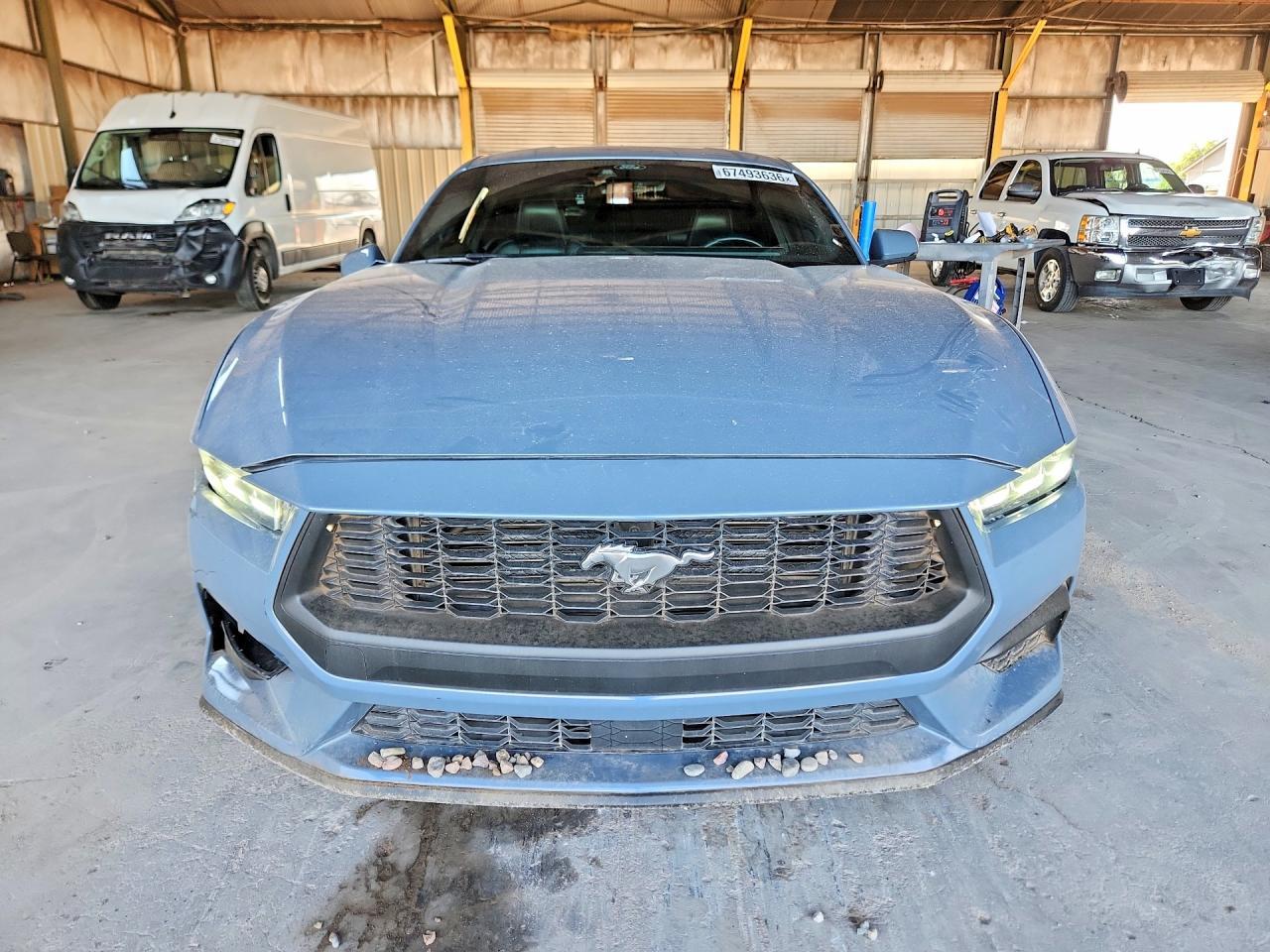 2024 Ford Mustang - zdjęcie 5