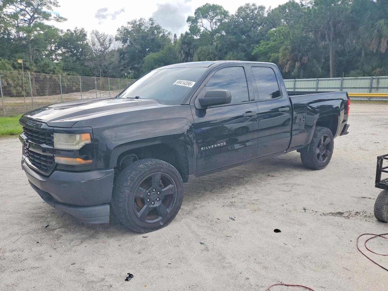 2016 Chevrolet Silverado C1500 - zdjęcie główne