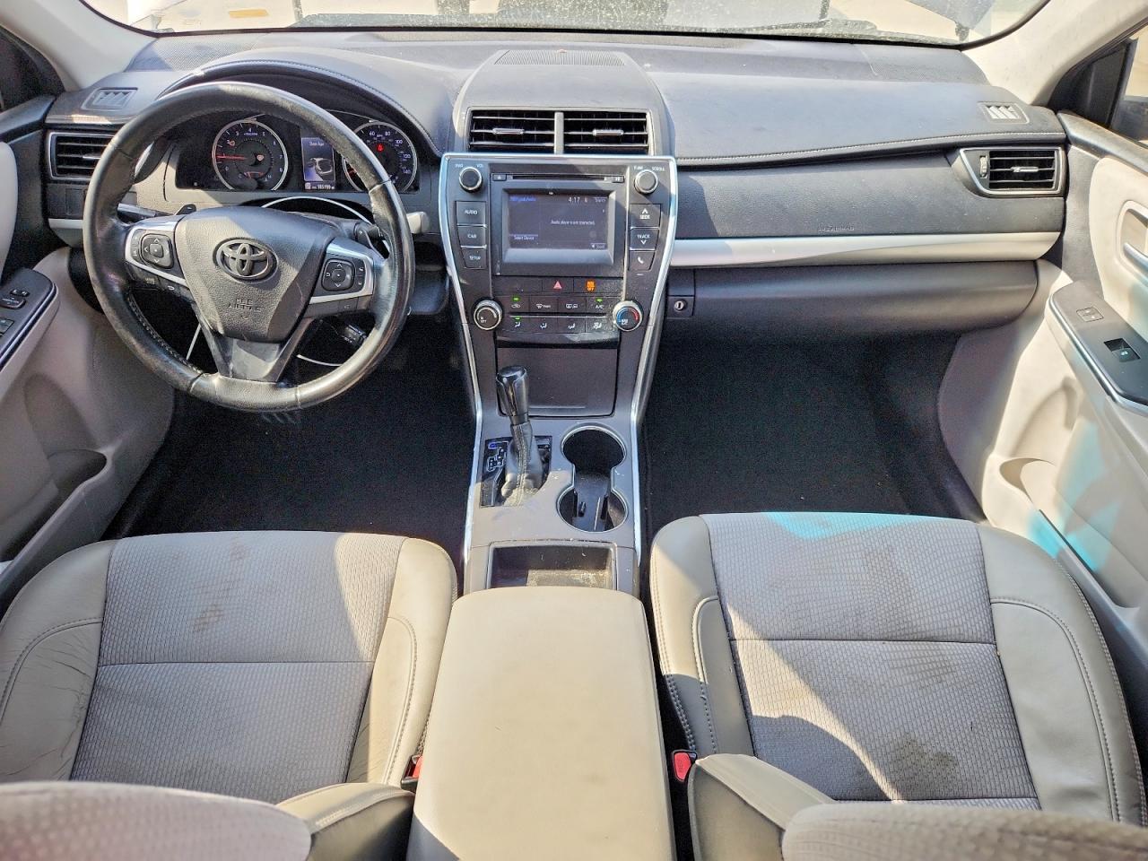 2016 Toyota Camry Se - zdjęcie 8