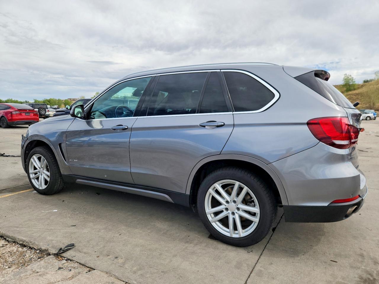 2015 BMW X5 xDrive35I - zdjęcie 2