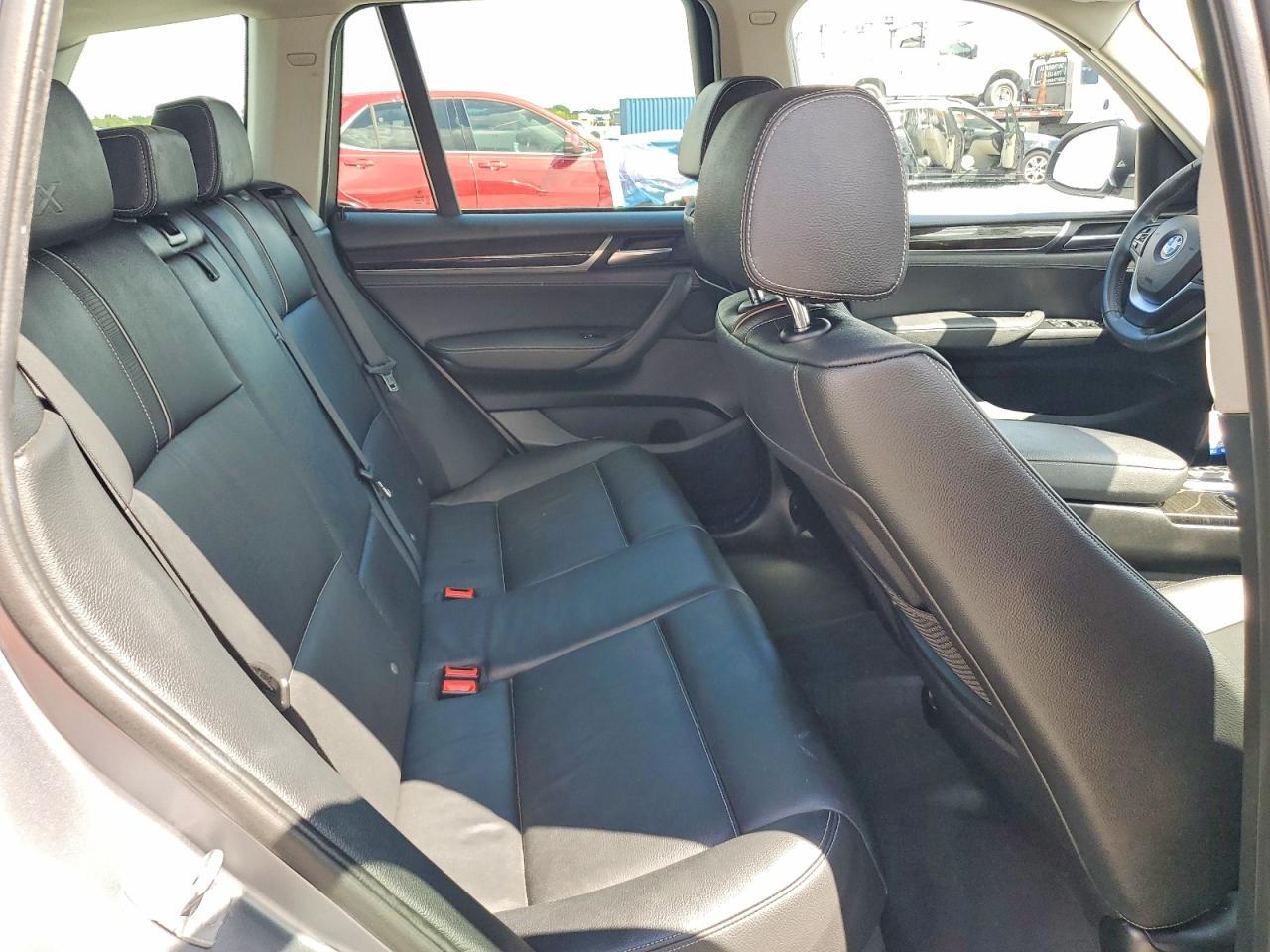 2016 BMW X3 xDrive28I - zdjęcie 11