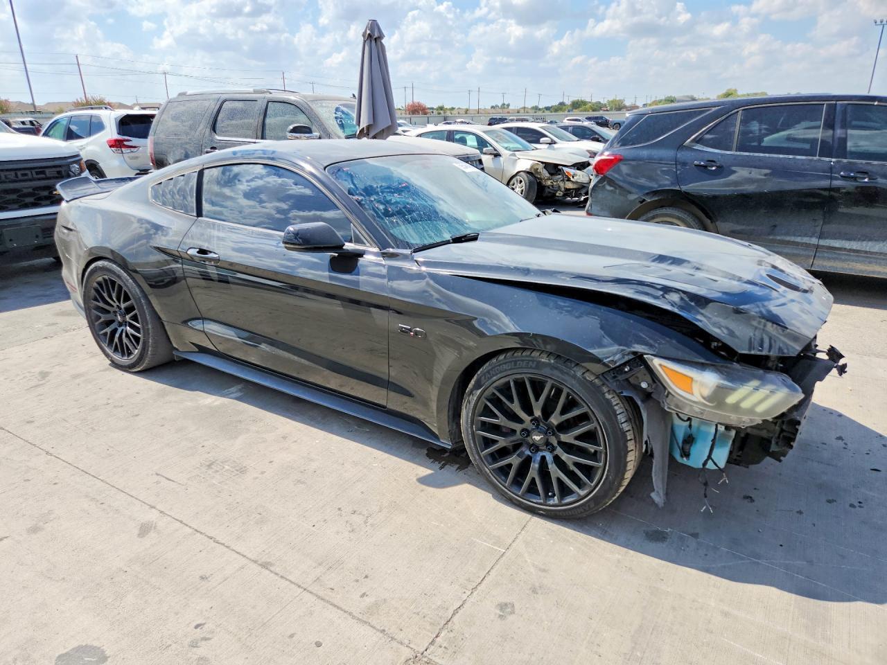 2017 Ford Mustang Gt - zdjęcie 4