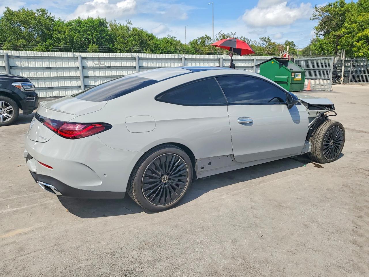 2026 Mercedes-Benz Cle 300 4Matic - zdjęcie 3
