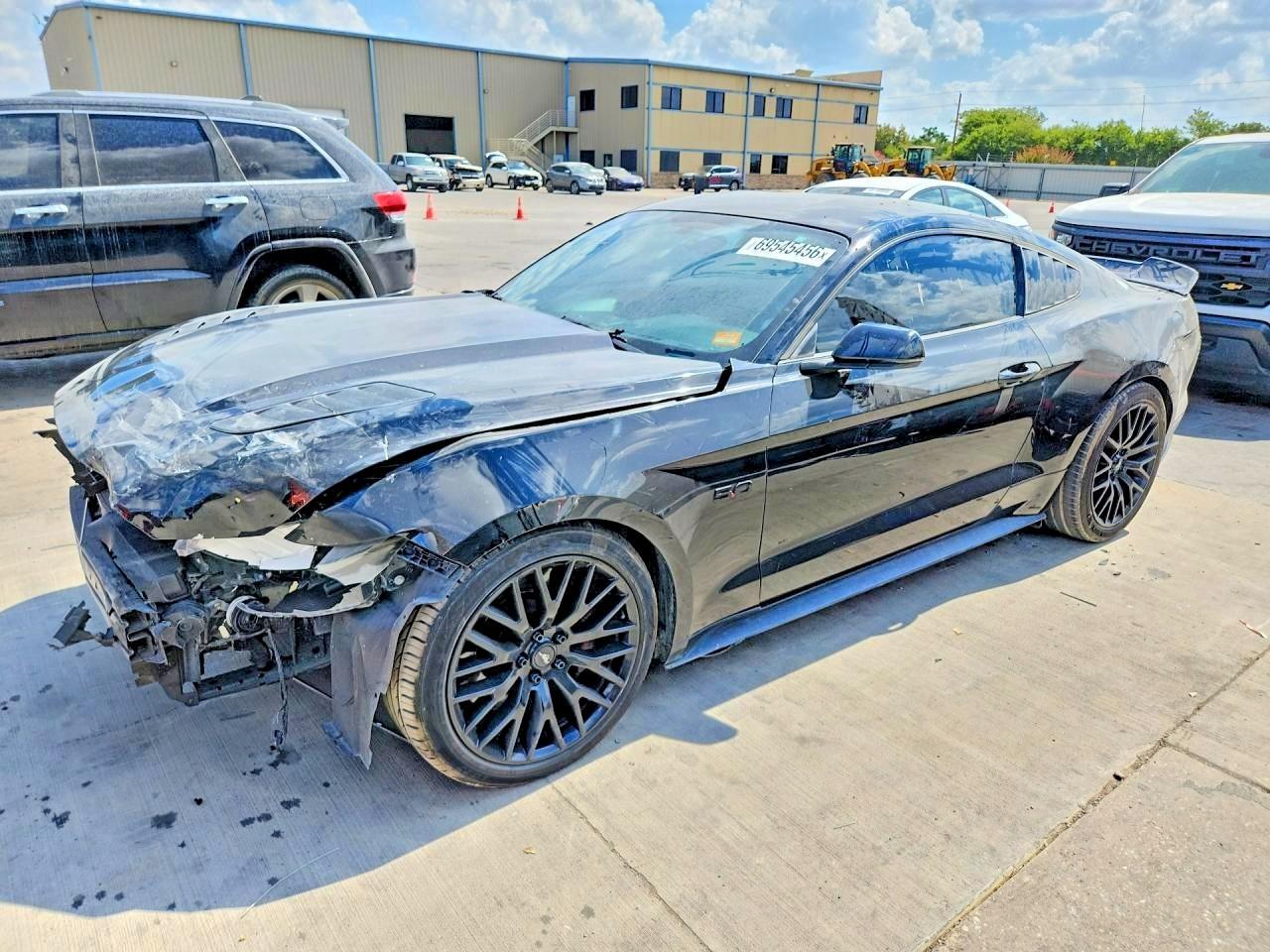 2017 Ford Mustang Gt - zdjęcie główne