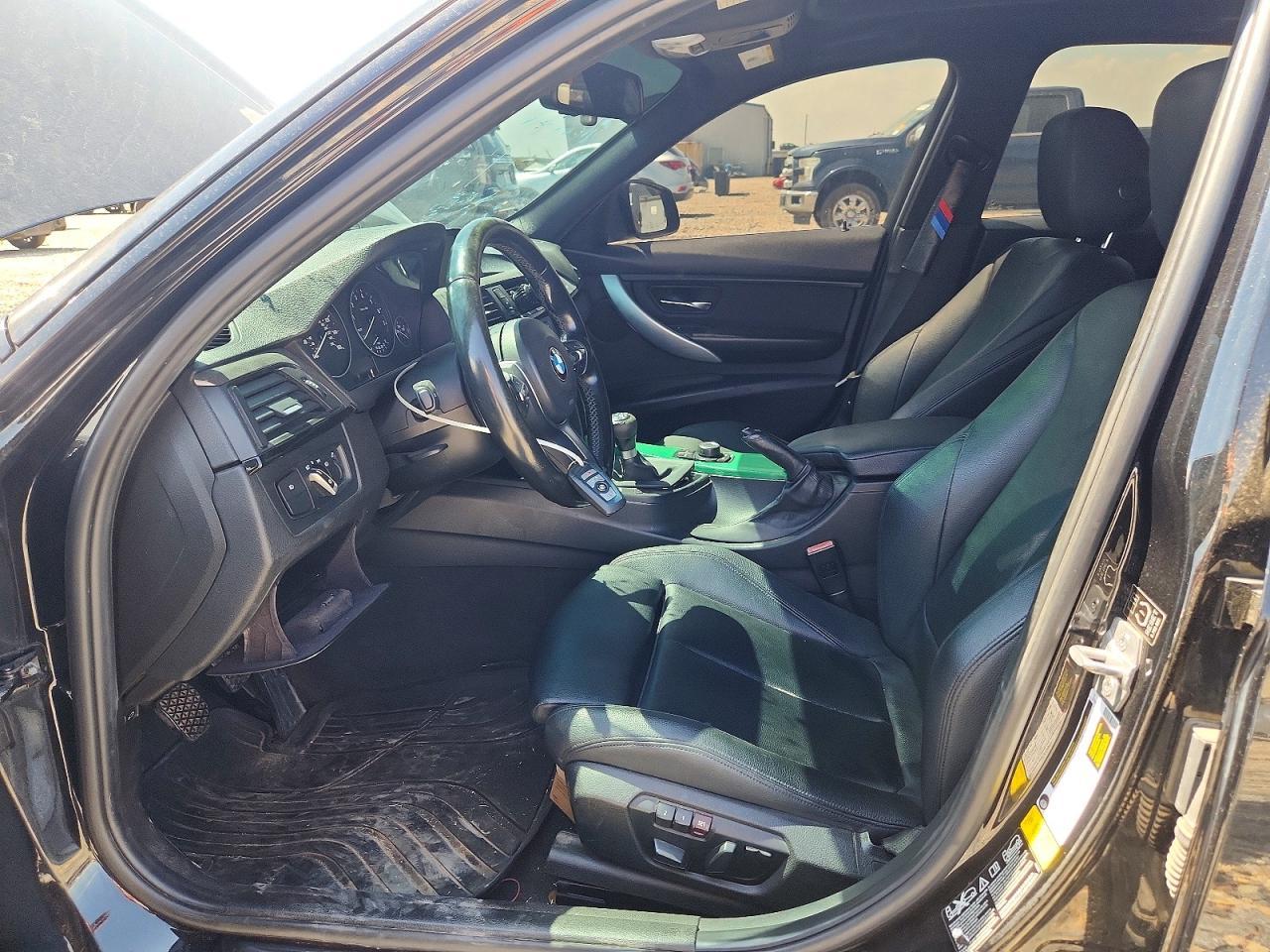 2015 BMW 335 Xi - zdjęcie 7