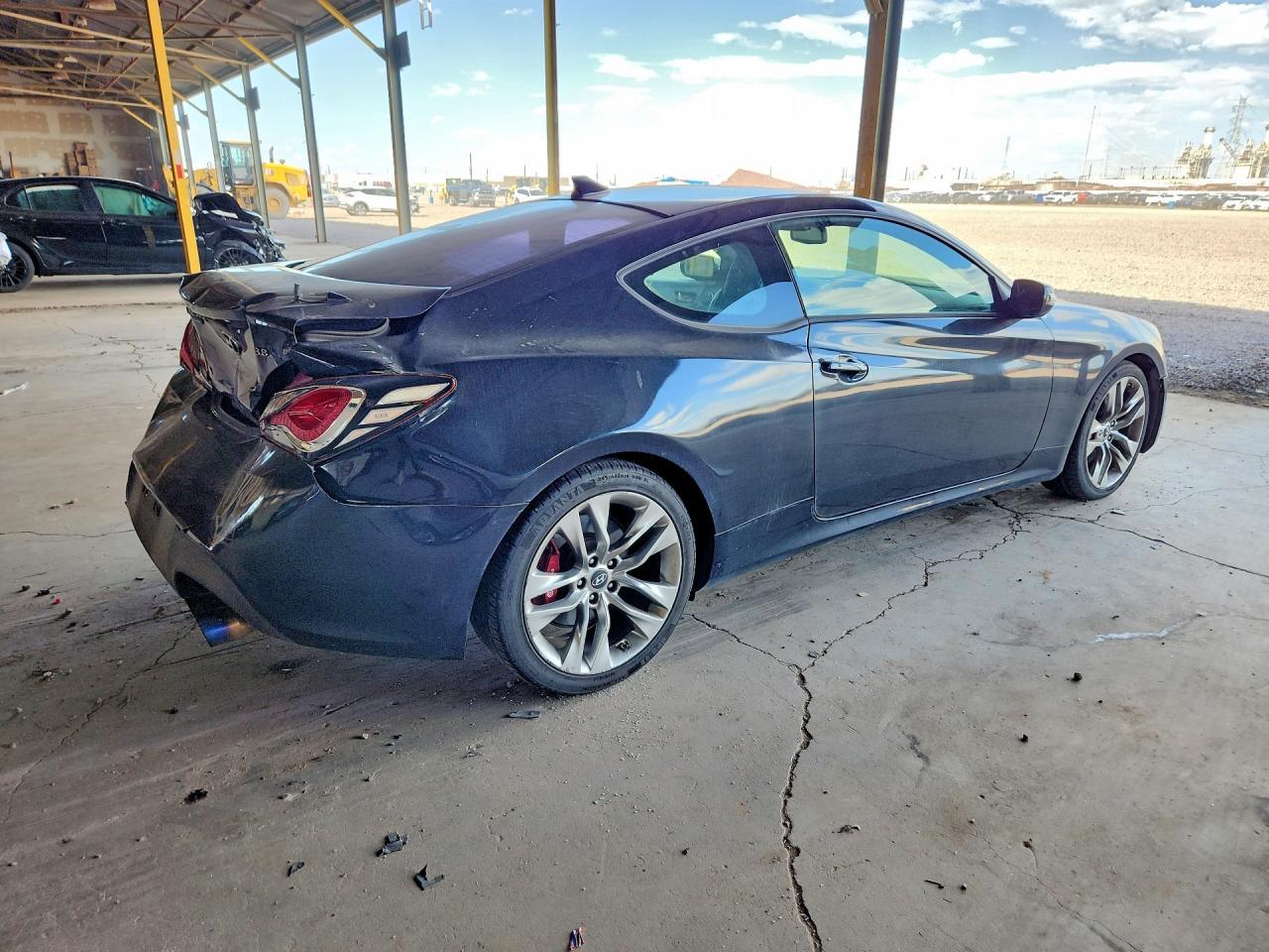 2013 Hyundai Genesis Coupe 3.8 Track - zdjęcie 3