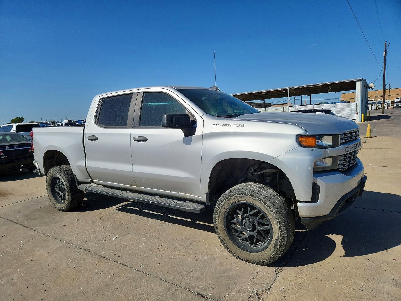 2020 Chevrolet Silverado C1500 Custom - zdjęcie 4