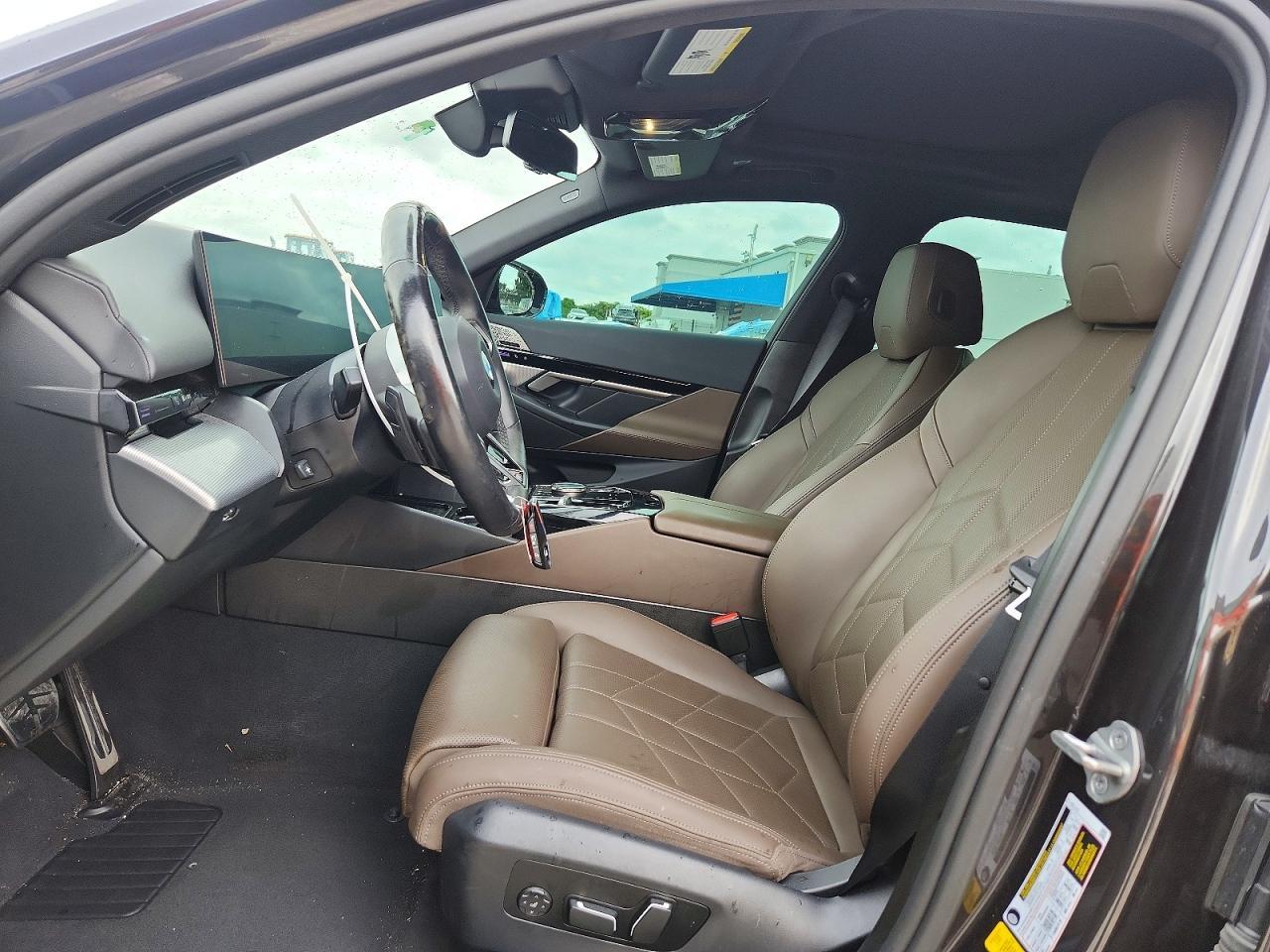 2024 BMW 530 I - zdjęcie 7